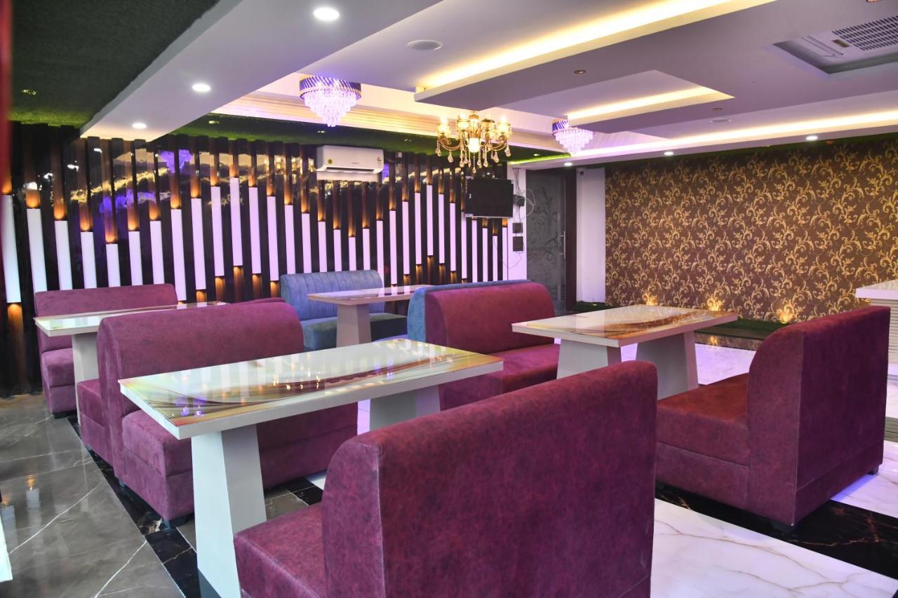 City Square Deoghar Extérieur photo